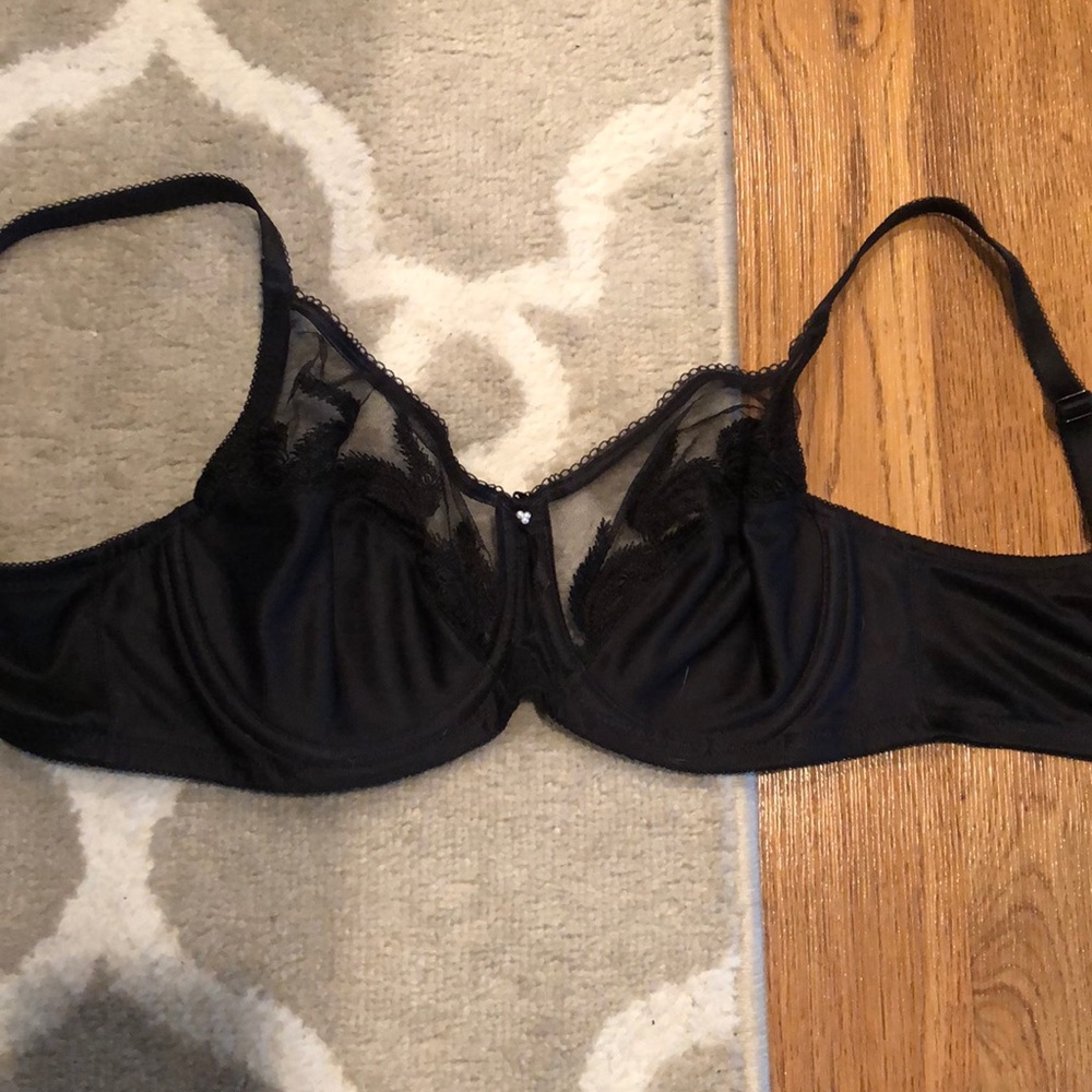 Wacoal✨ Black Unlined Mesh Lace Bra✨